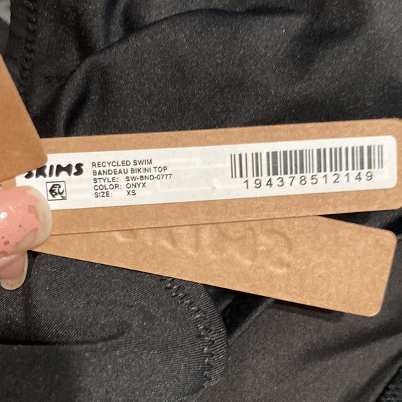 Skims SIGNATURE SWIM BANDEAU BIKINI TOP with strap, NWT, size XS, Small, Black - Picture 7 of 8